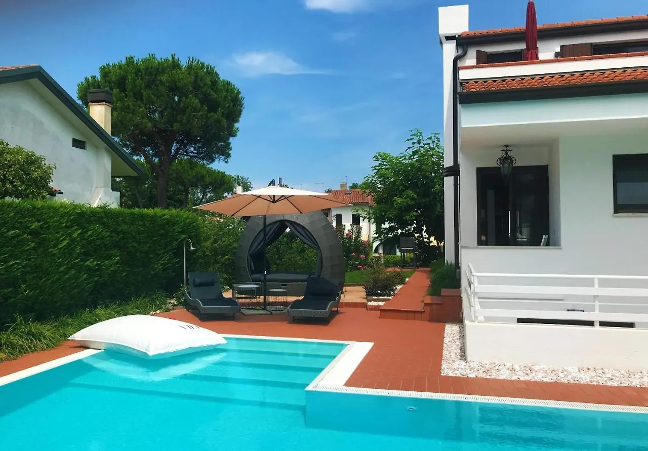 Villa Lucia Albarella Island