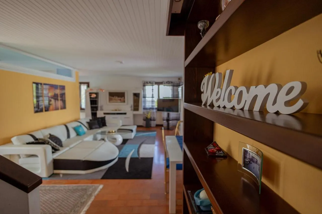Villa Lucia Albarella Island 0*,  Italy